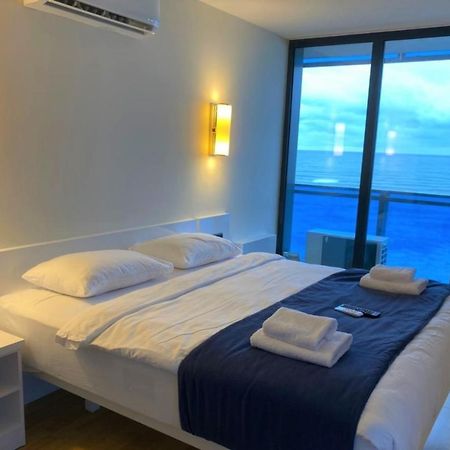 Orbi City Batumi Sea View Aparthotel Экстерьер фото