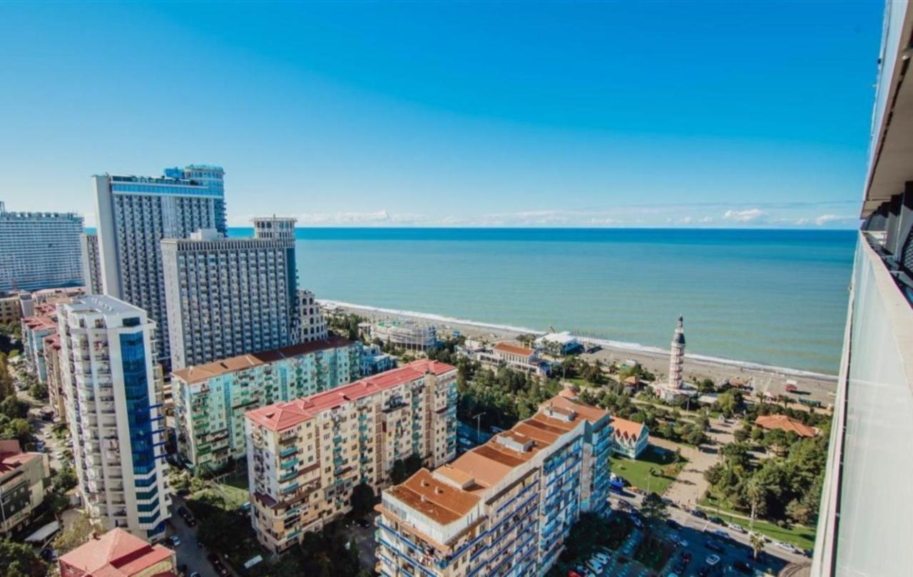Orbi City Batumi Sea View Aparthotel Экстерьер фото