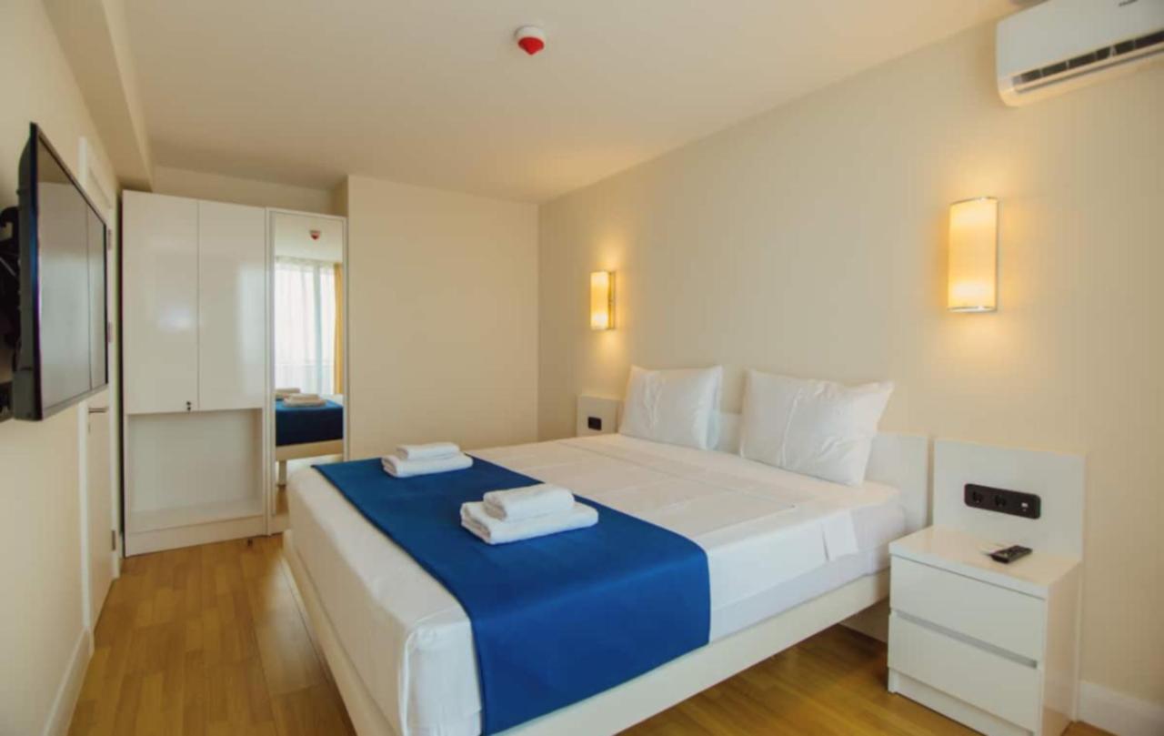 Orbi City Batumi Sea View Aparthotel Экстерьер фото