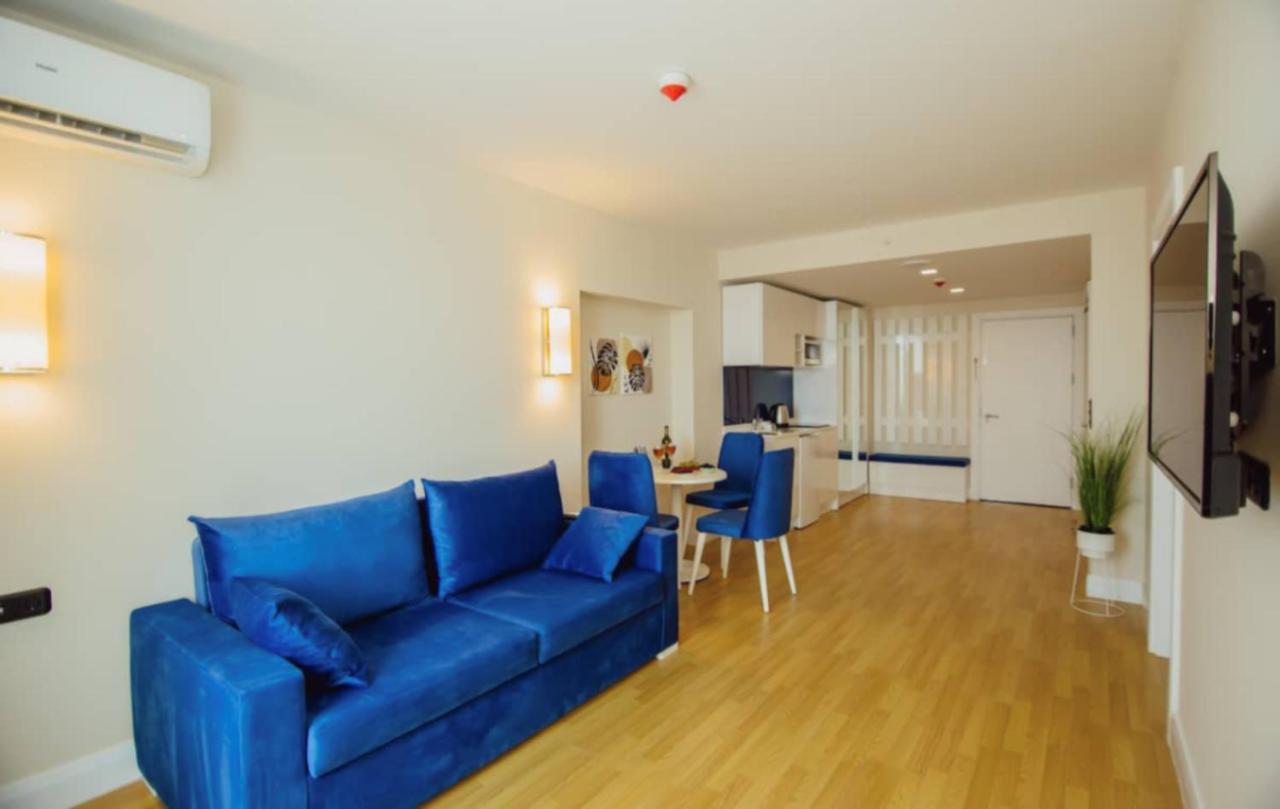 Orbi City Batumi Sea View Aparthotel Экстерьер фото