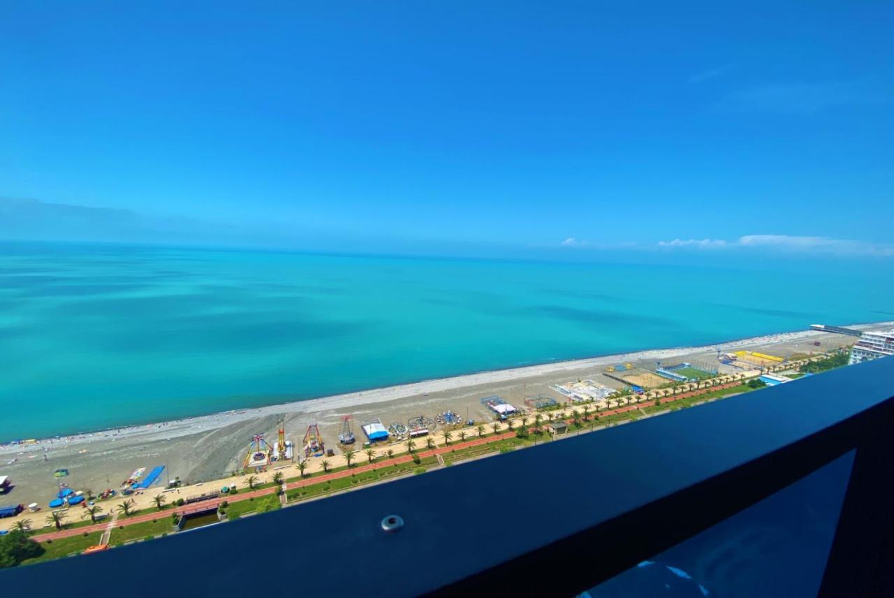 Orbi City Batumi Sea View Aparthotel Экстерьер фото